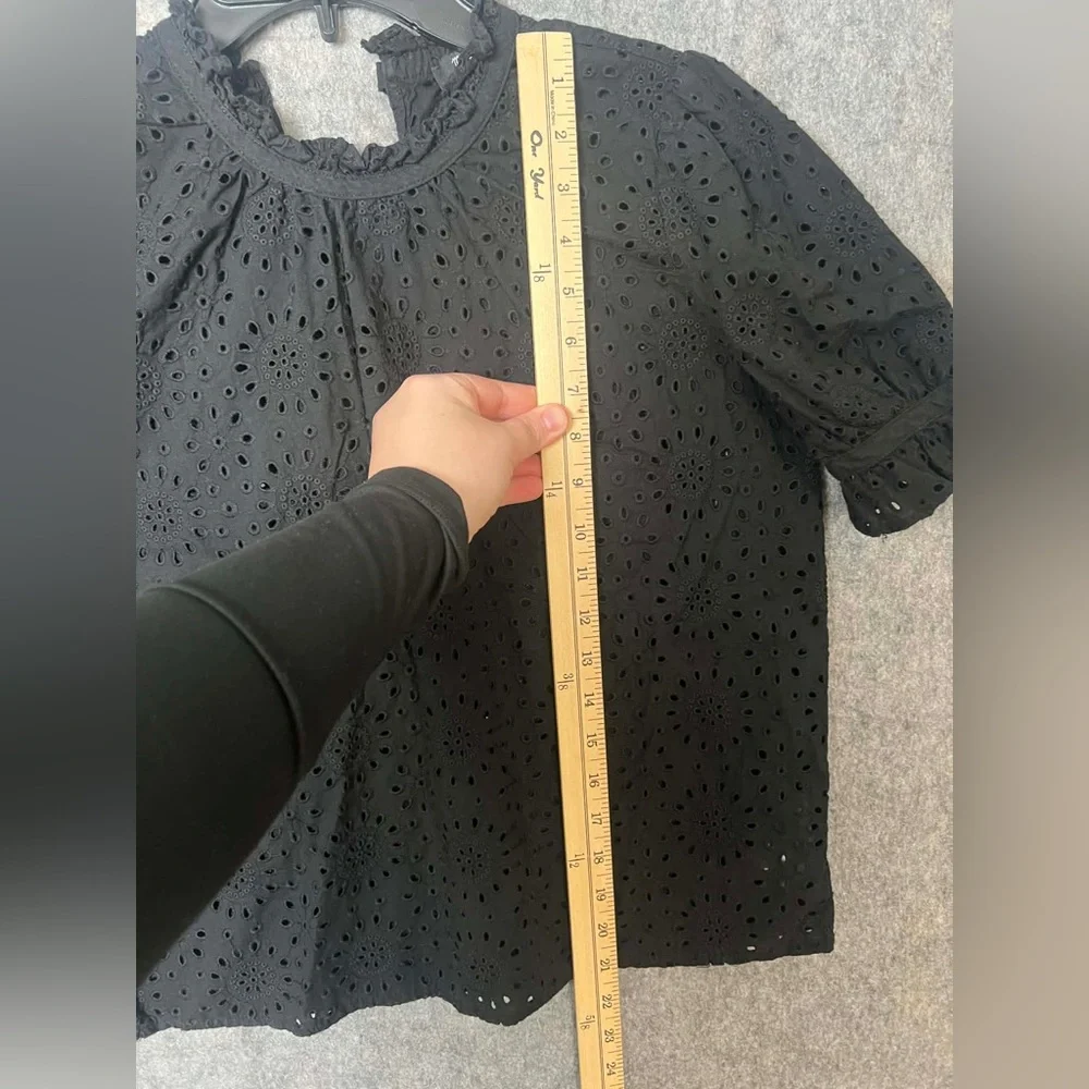 Madewell Small Black Embroidered Eyelet Ruffle-Neck‎ Keyhole Top